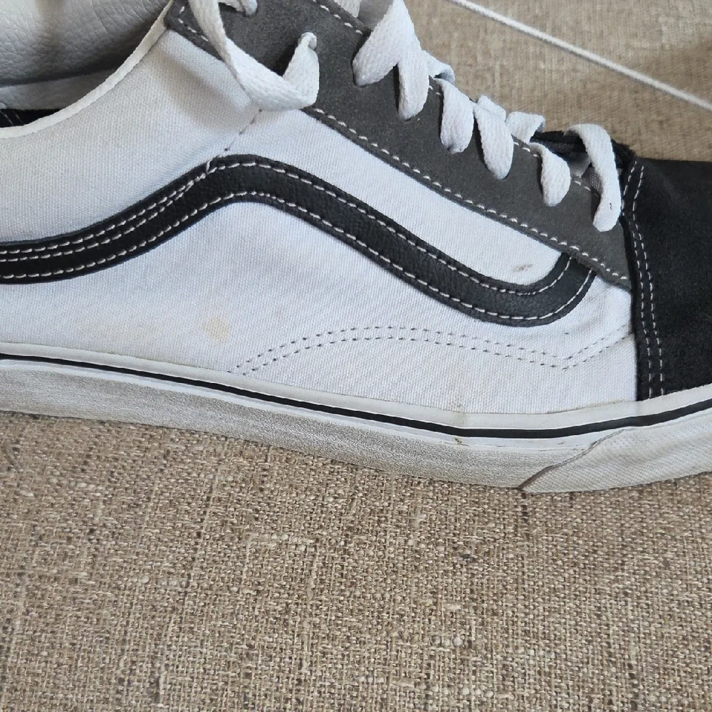 Vans White, Grey & Black UA Old Skool Shoes Mens 13 - Picture 10 of 10